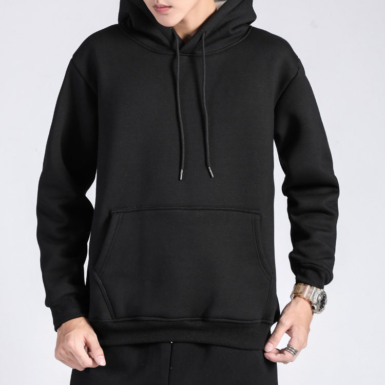 Xu hướng mới nhất trong thời trang áo phông và áo hoodie là gì?